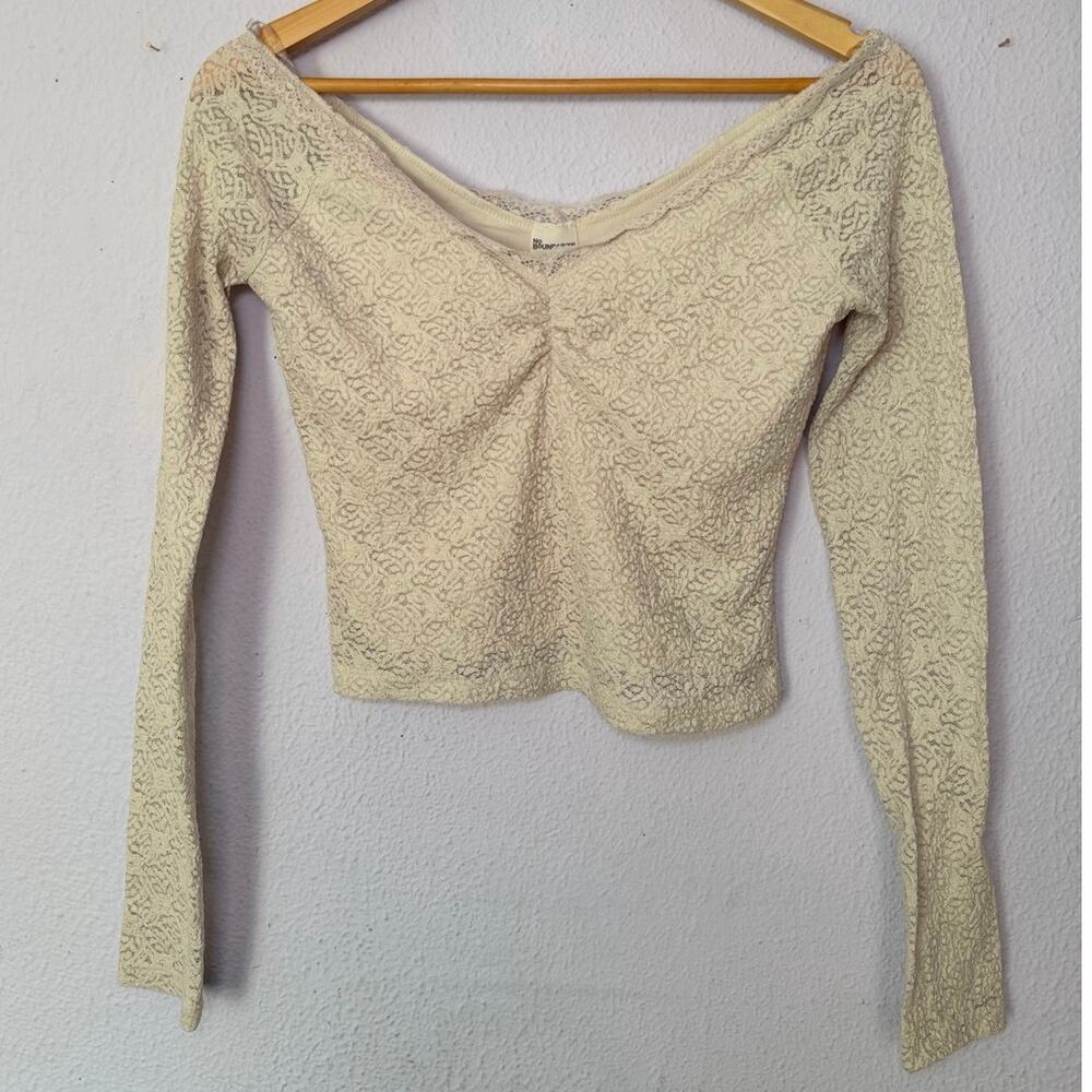 No Boundaries Lace V-Neck Crop Top with Long Sleeves‎ Boho Beige Womens Small